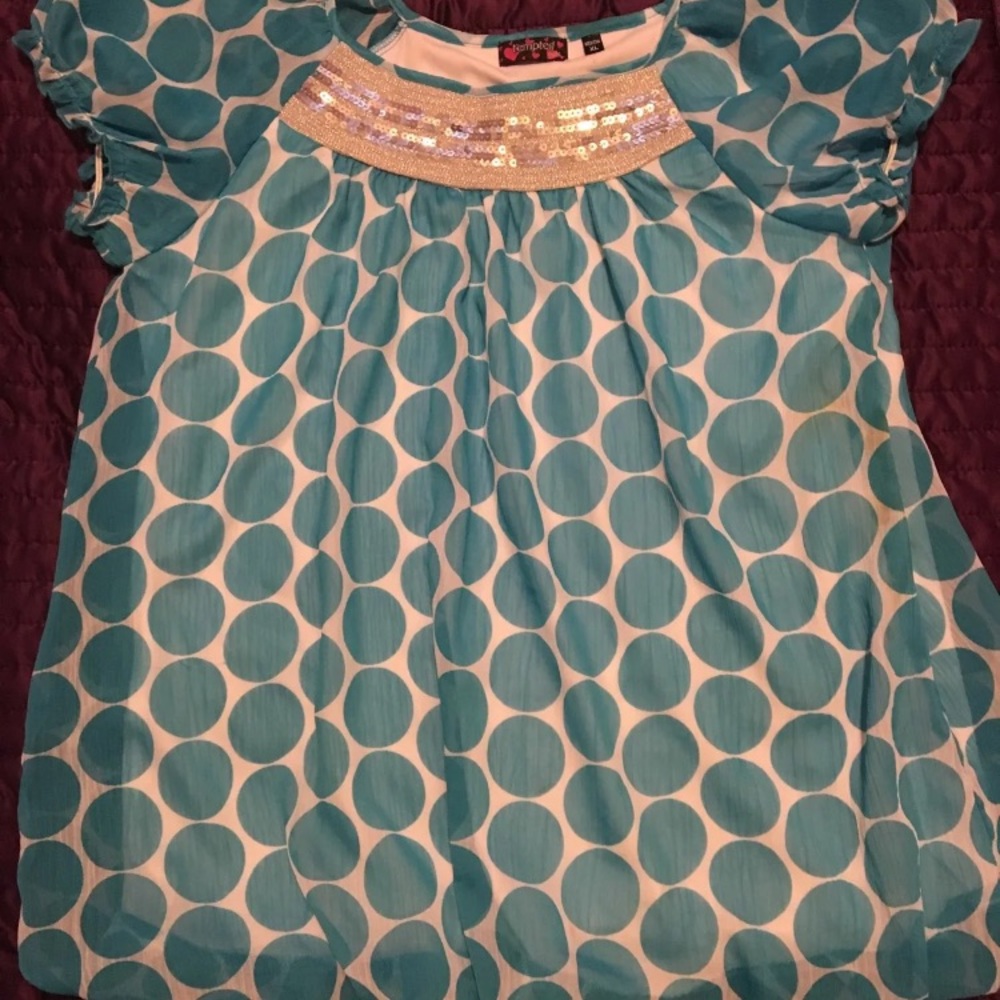 Beautiful Shirt XL for girls